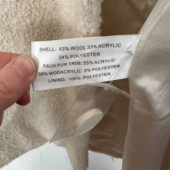 Gallery Wool Blend Boucle Coat with Faux-Fur Collar Cream Size Large - Picture 3 of 5